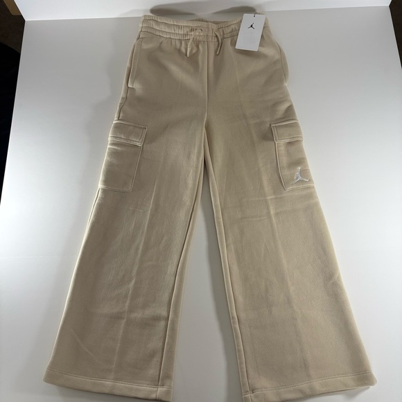 Kids Girls Nike Jordan Y2K Fleece Cargo Sweatpants Joggers Medium M NWT - Picture 3 of 4